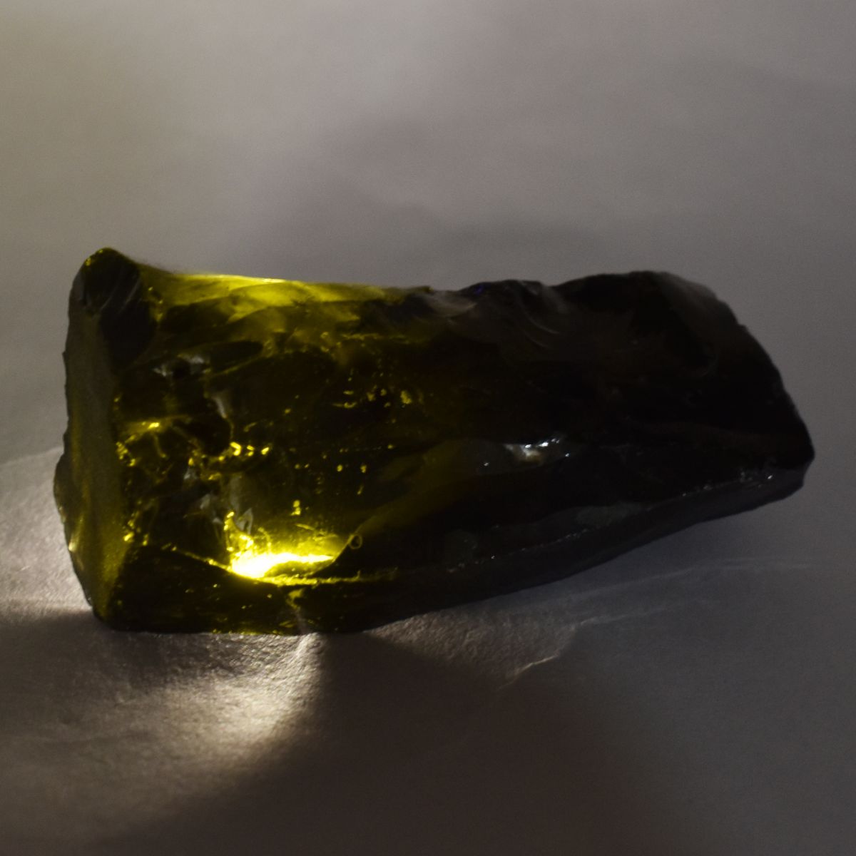 Yellow 421.20 Ct Natural Zircon Loose Gemstone Uncut Rough CERTIFIED