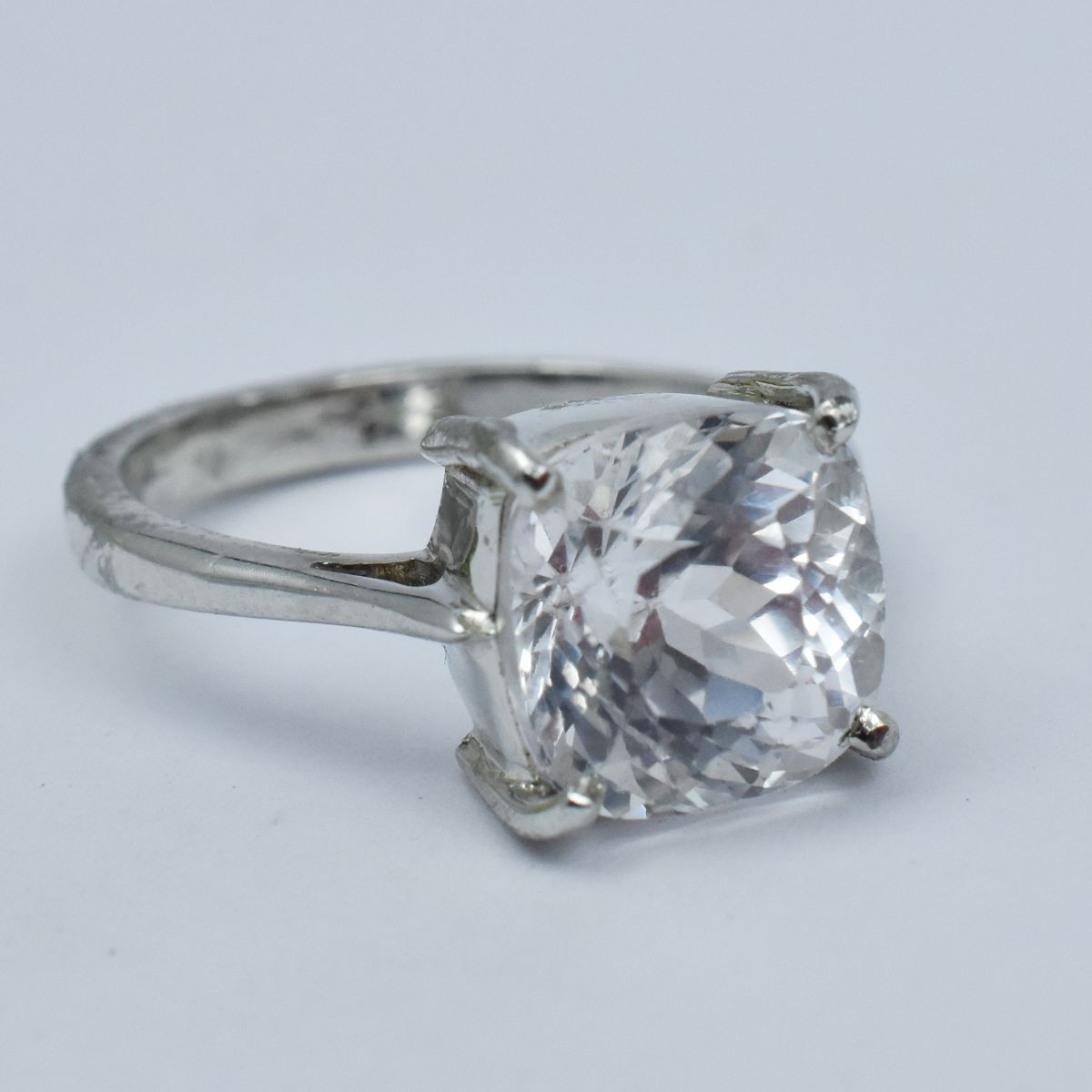 natural sapphire ring