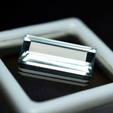 Natural light blue sapphire, 5.45ct, baguette cut.