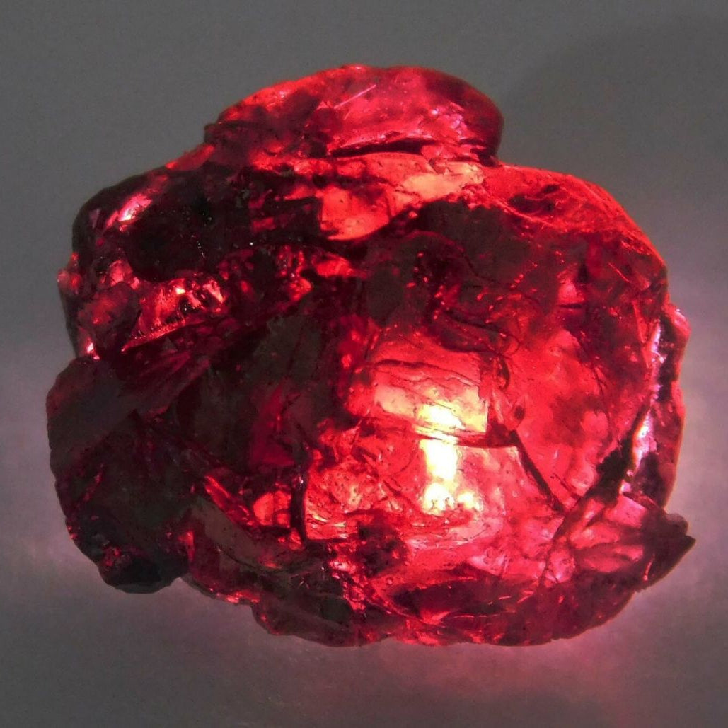 african garnet stone