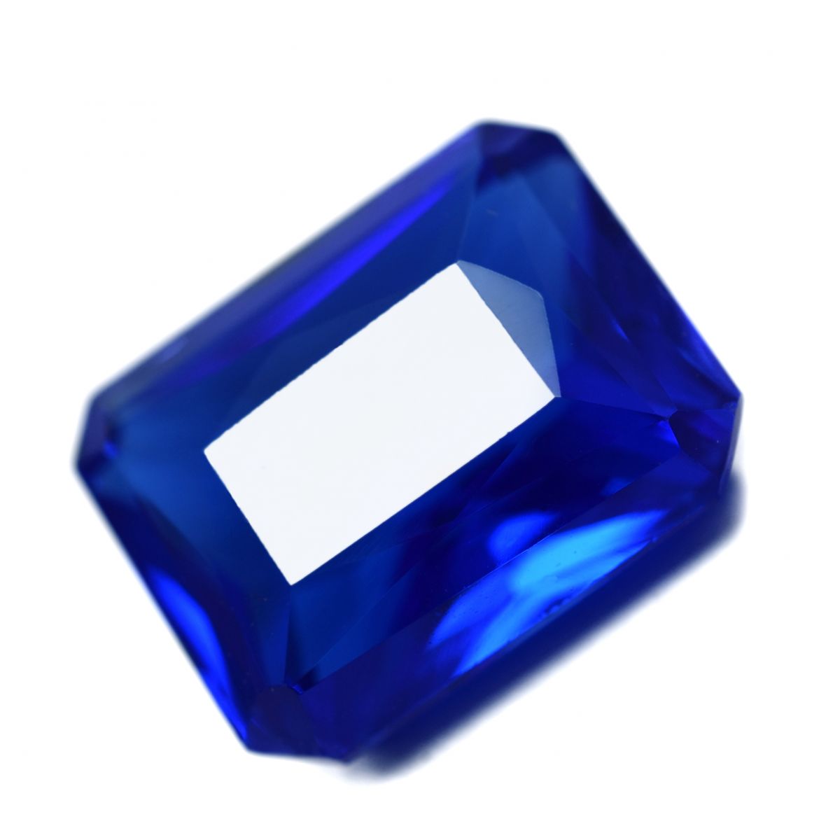 High-quality certified 6.20 carat Ceylon blue sapphire, natural emerald cut stone.