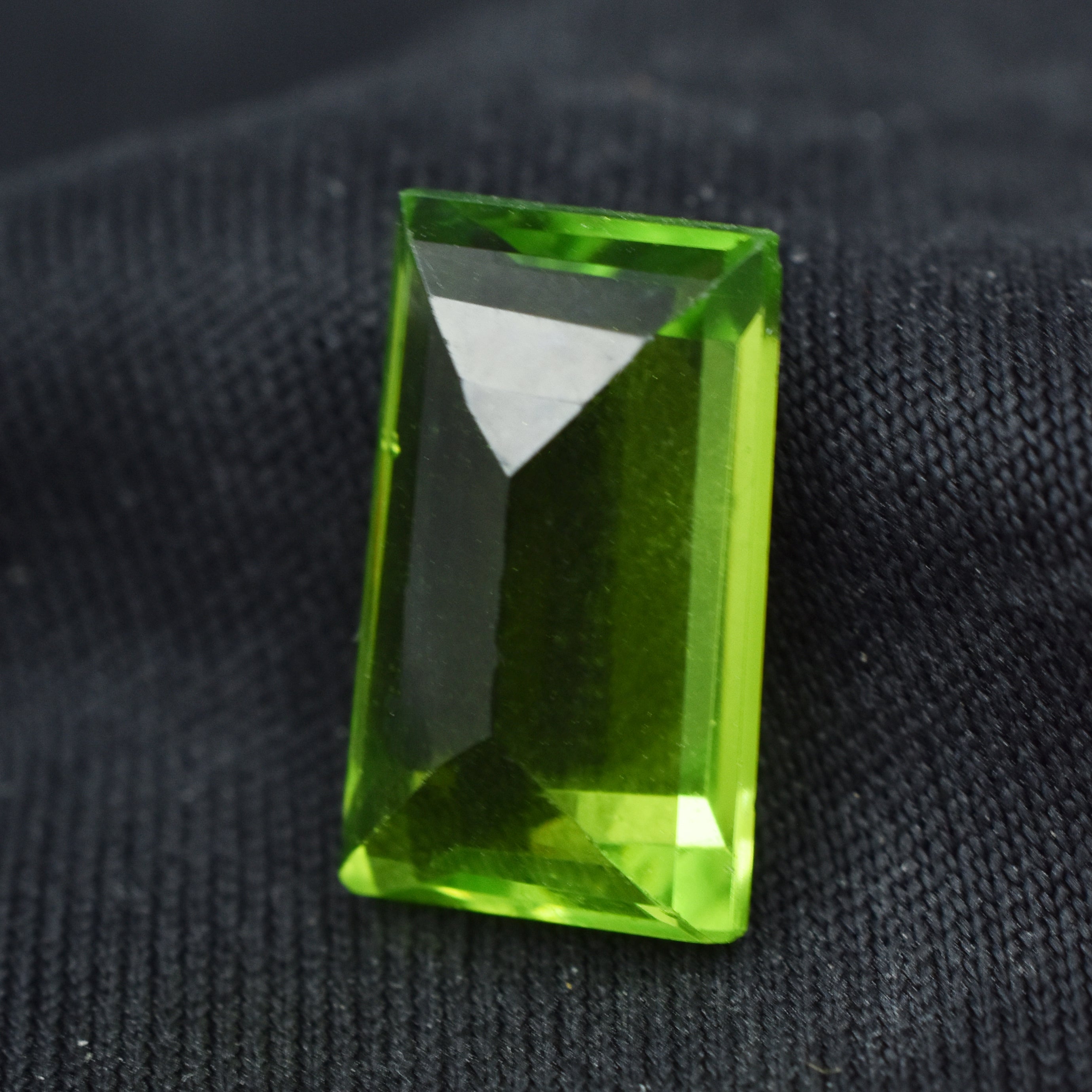 Beautiful Green Peridot 8.75 Carat Emerald Shape Green Peridot Certified Natural Loose Gemstone