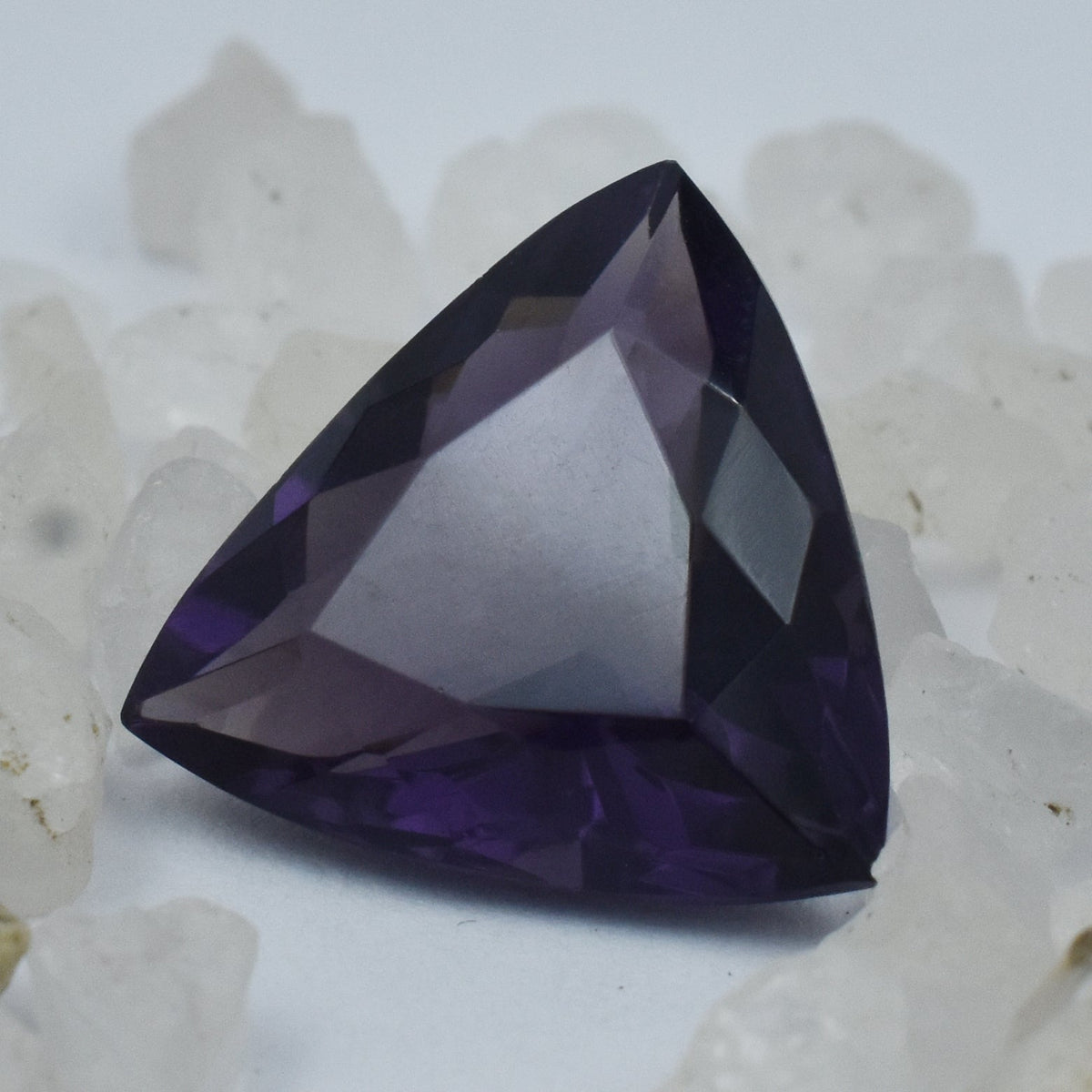 Beautiful 9.15 Carat Certified Purple Tanzanite Trillion Cut Natural Loose Gemstone Best Gift For Your Friends