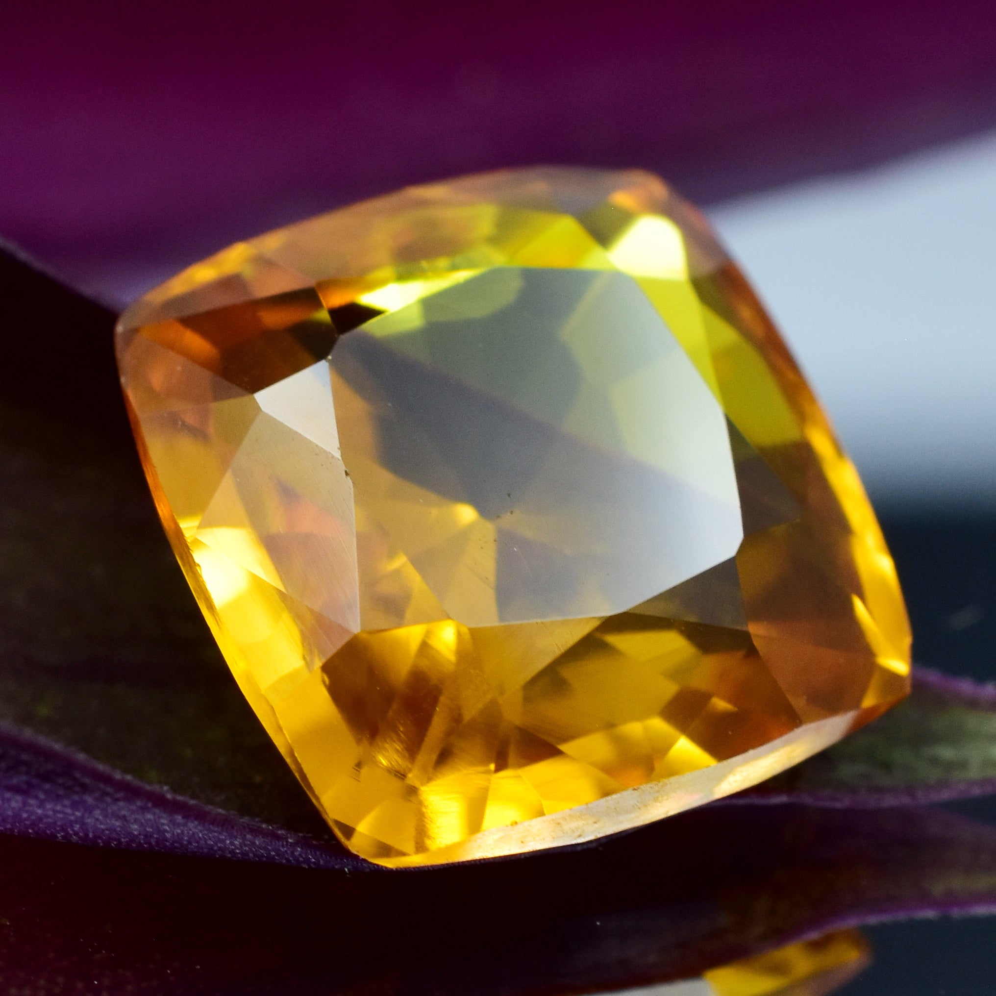 Best Certified Symbolism Sapphire Gem 7.45 Carat Square Cushion Cut Beautiful Yellow Sapphire Natural Loose Gemstone
