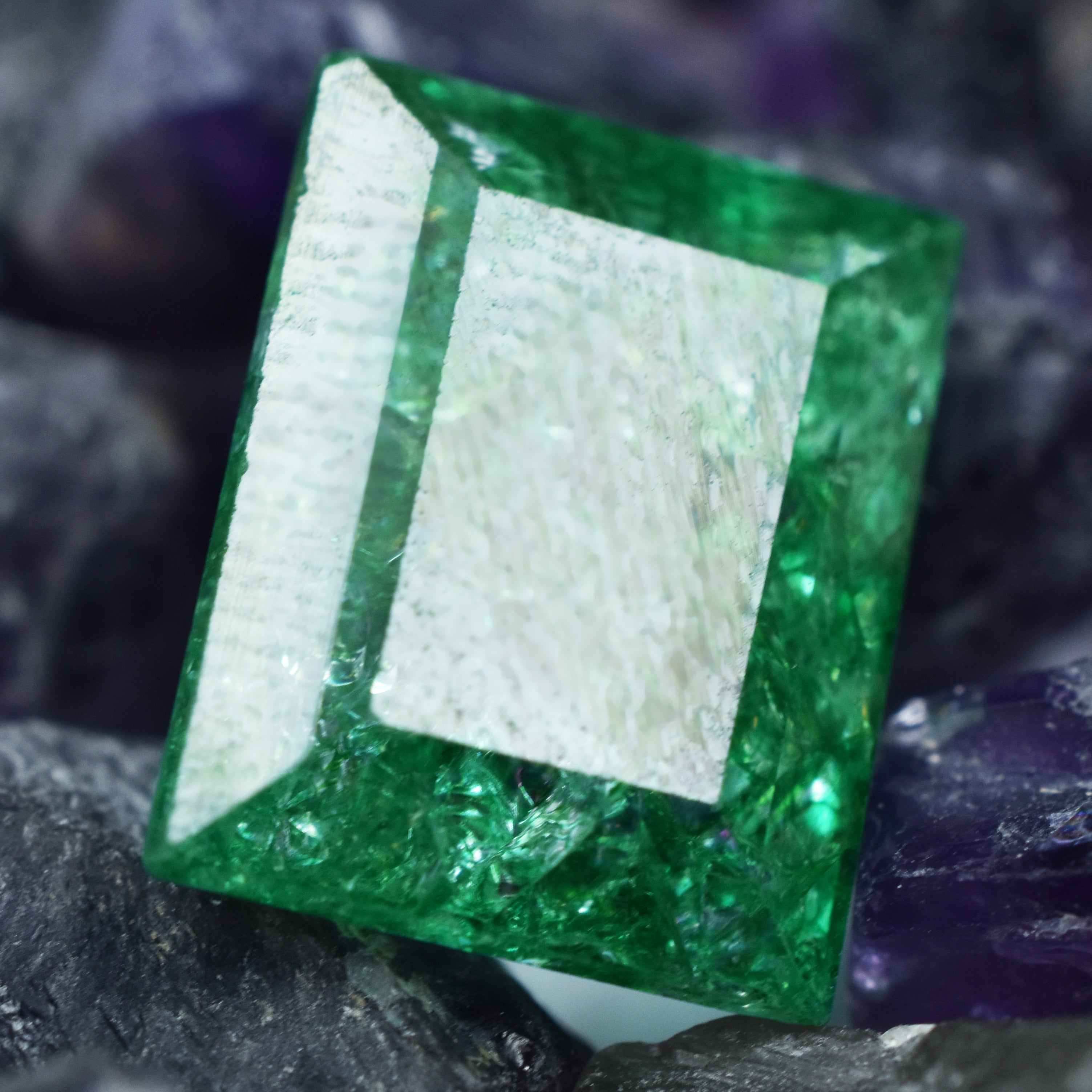 Expensive Gift Offer !!! Gift For Your Loved Ones , Certified 7.84 Carat Emerald Cut Green Emerald Natural Loose Gemstone , Emerald Cut Green Emerald Gemstone, Beautiful Emerald Green
