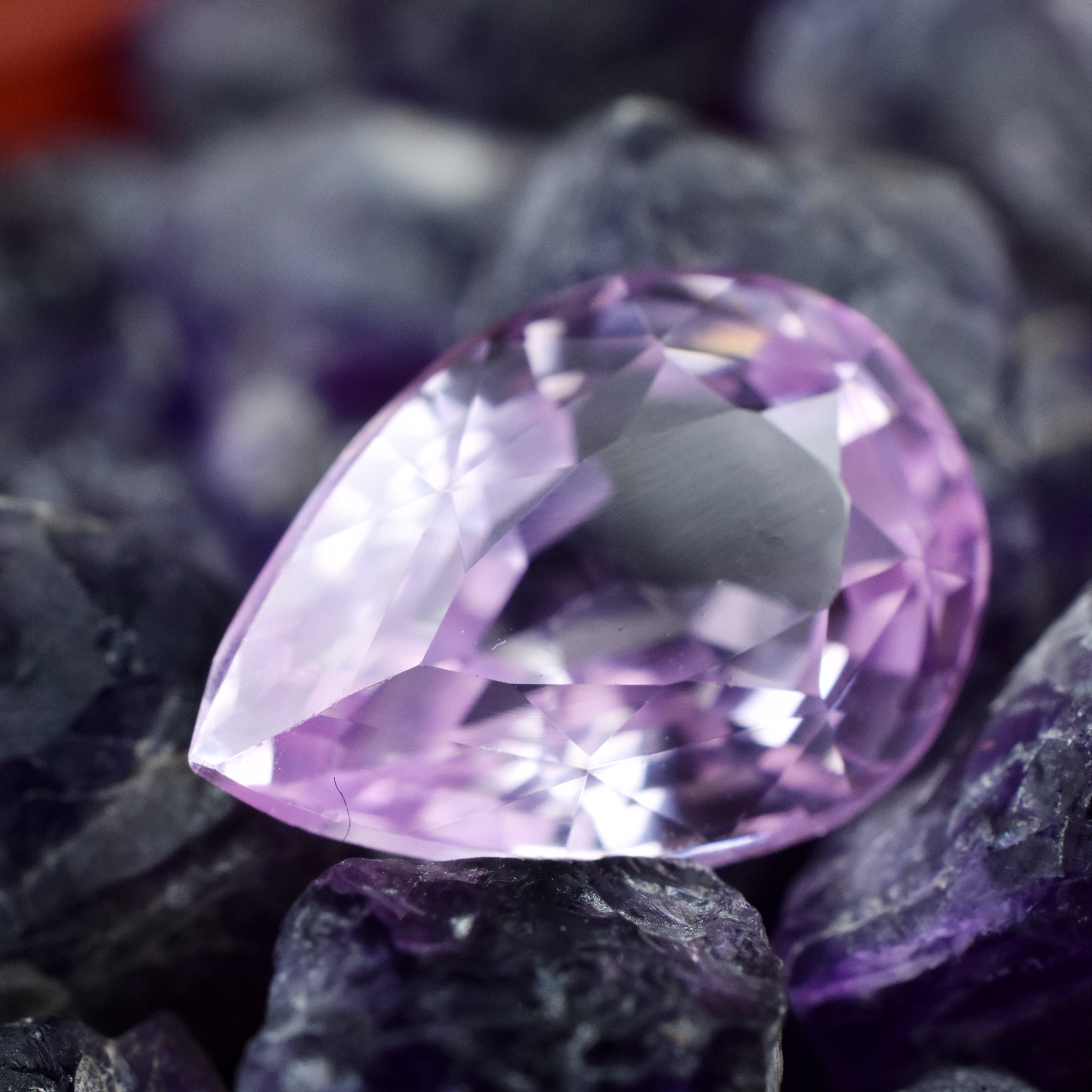 Beautiful Sapphire Gemstone From Sri-Lanka 10.25 Carat Pear Cut Natural Sapphire Pink Certified Loose Gemstone Pendant Size Sapphire