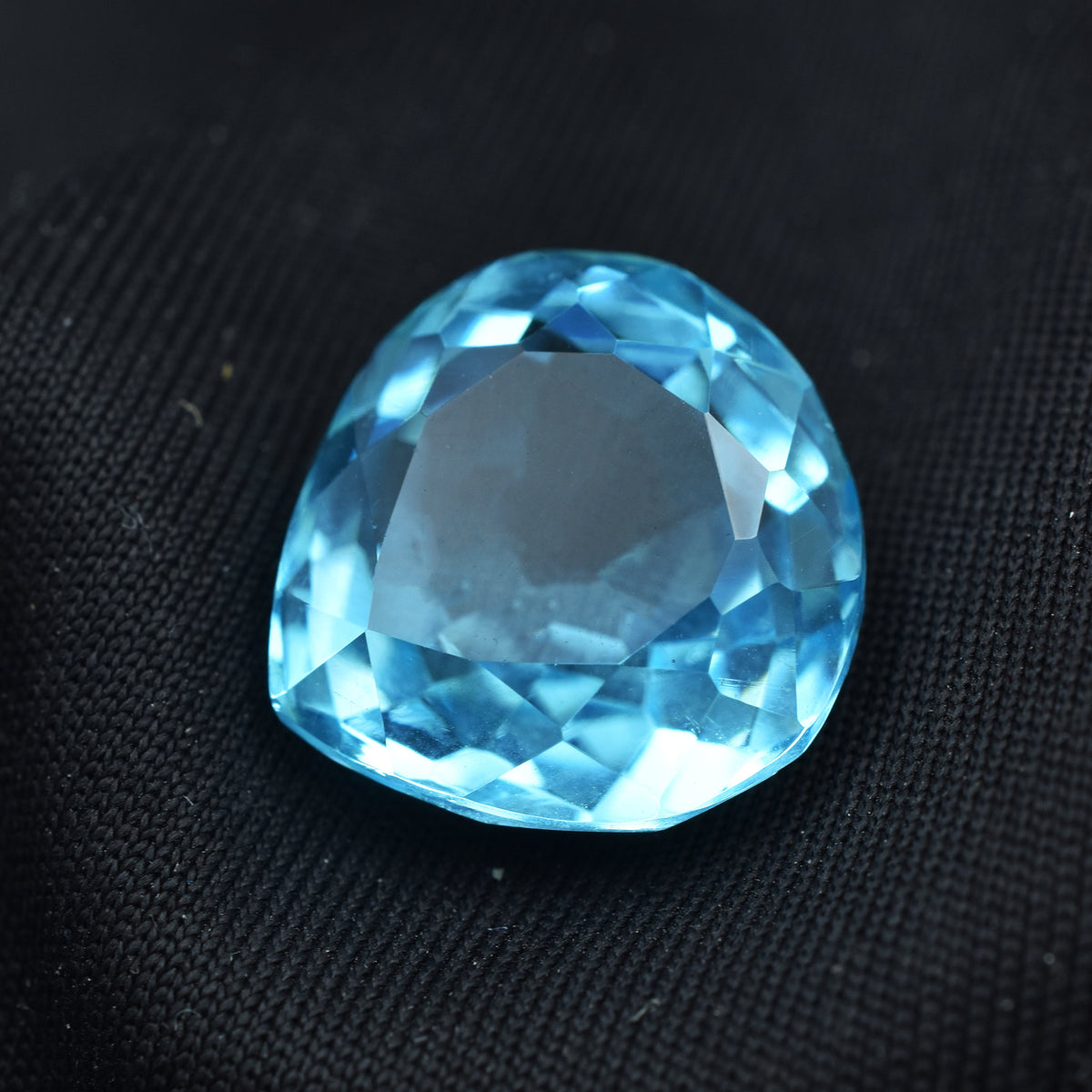Natural Blue Aquamarine Gem 14.35 Ct Pear Cut Natural Certified Loose Gemstone | Jewelry Making Gem | Gift For Her/ Him | Best Price