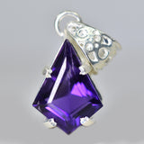 sapphire pendant for women