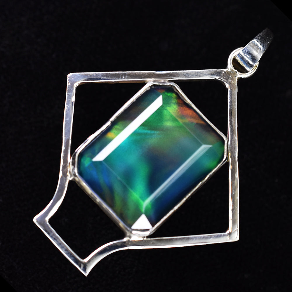 natural emerald pendant