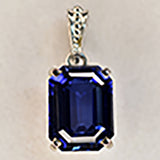 natural sapphire pendant online