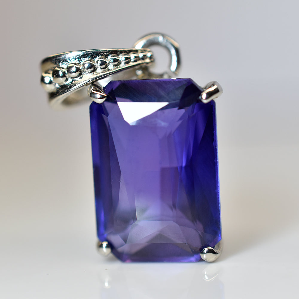 natural tanzanite pendant