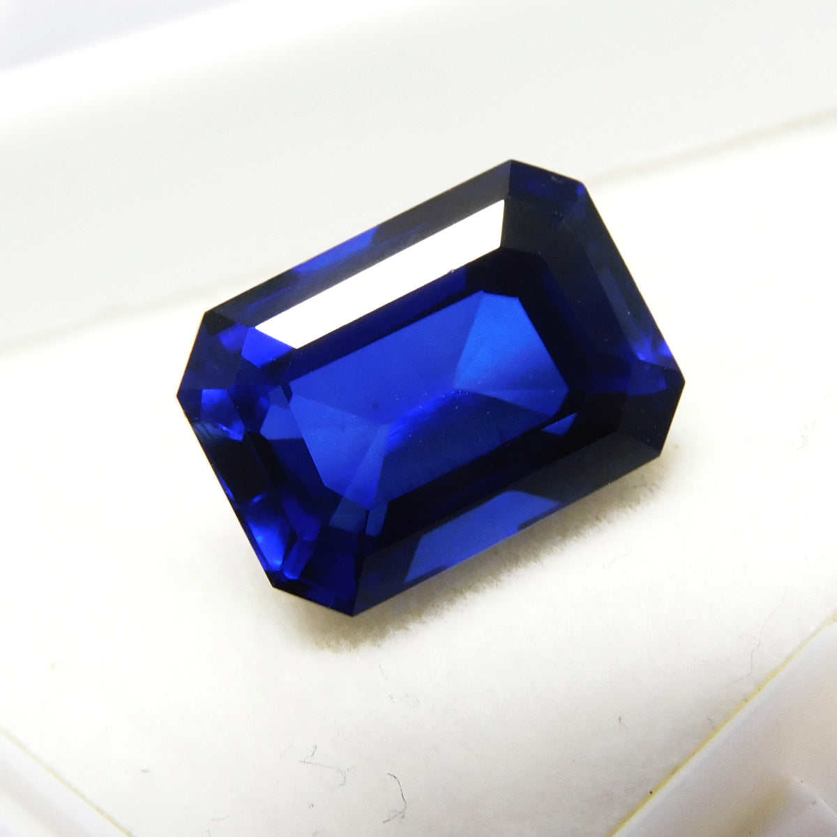 Amazing Offer !!! 7.95 Carat Emerald Cut Natural Blue Color Tanzanite Certified Loose Gemstone | Bumper Offer