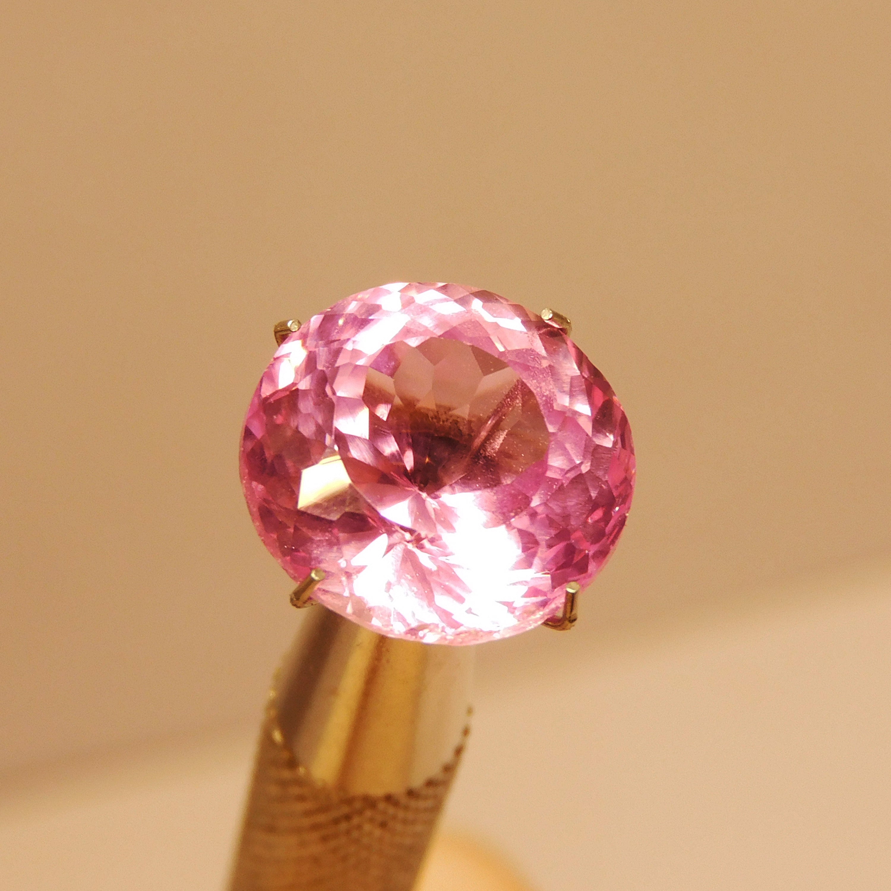 Light Pink Sapphire 7.95 Carat Round Cut Natural Sapphire Loose Gemstone CERTIFIED | Best Offer | Gift For Her/ Him