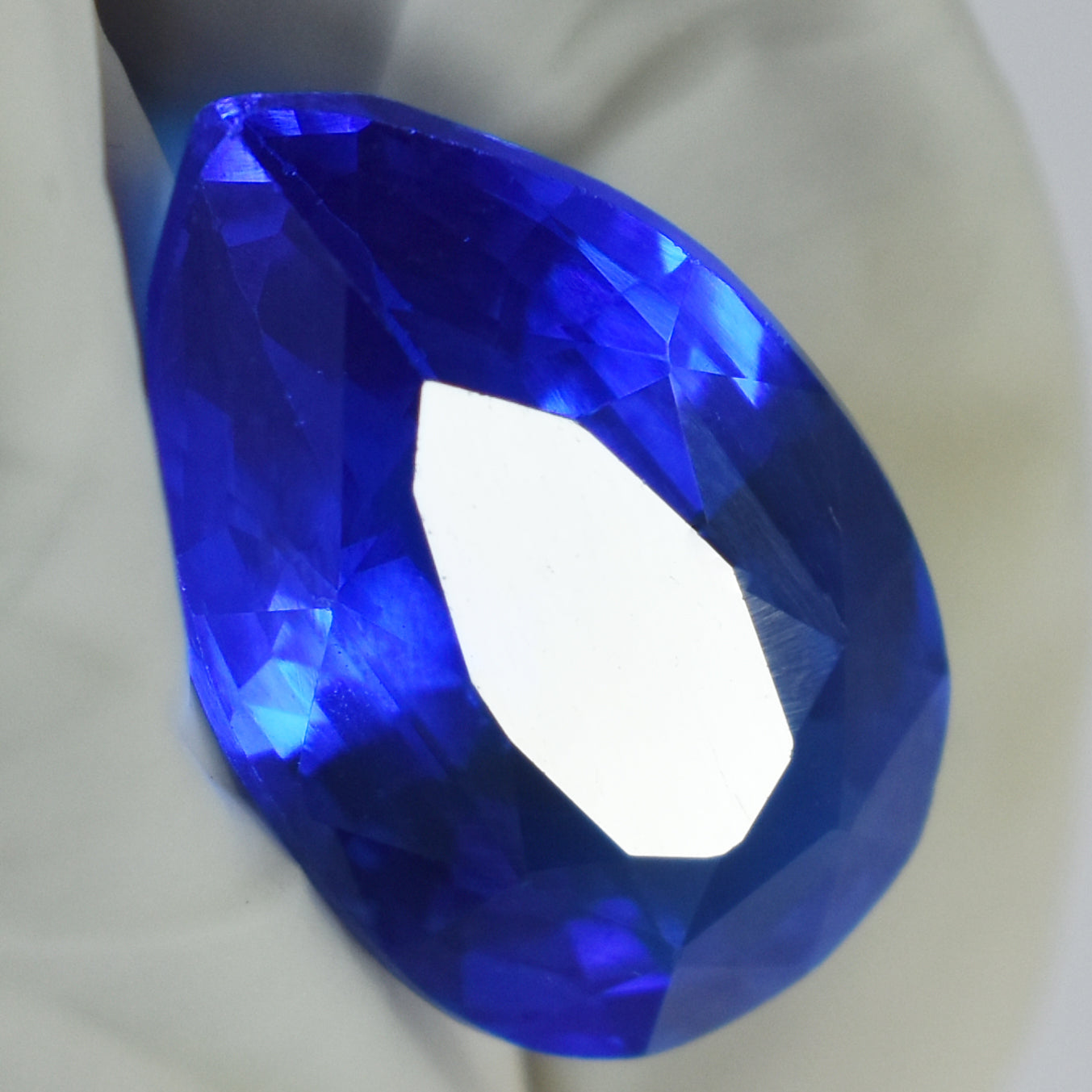 Attractive Blue Tanzanite Gemstone Pear Cut 8.20 Carat Natural Certified Tanzanite Loose Gemstone
