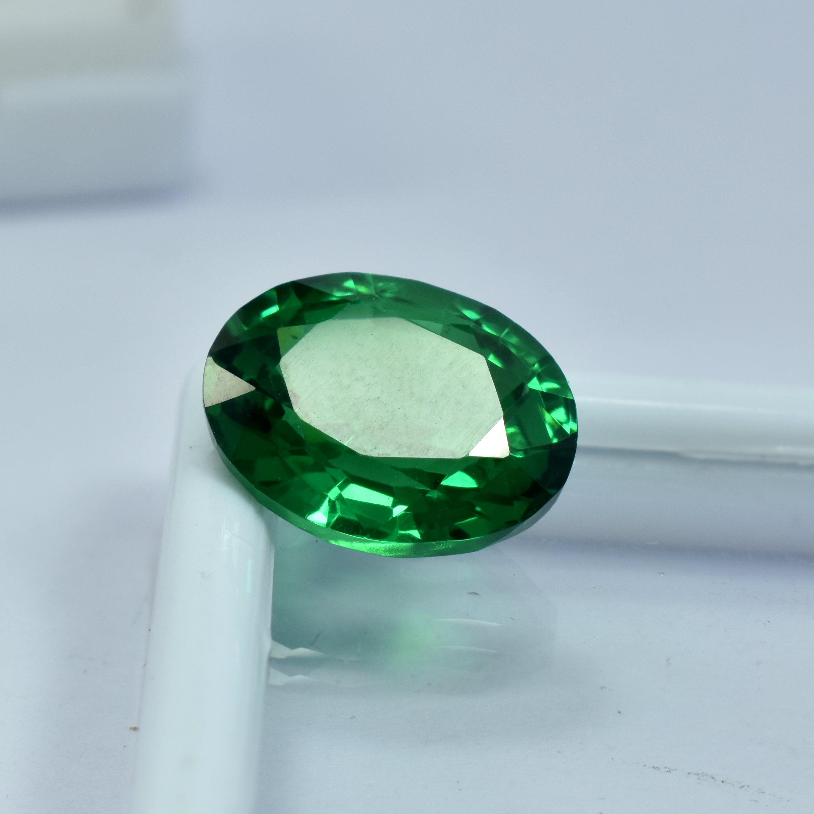 Tsavorite Natural Green Garnet Oval Shape 11.10 Carat Certified Garnet Loose Gemstone