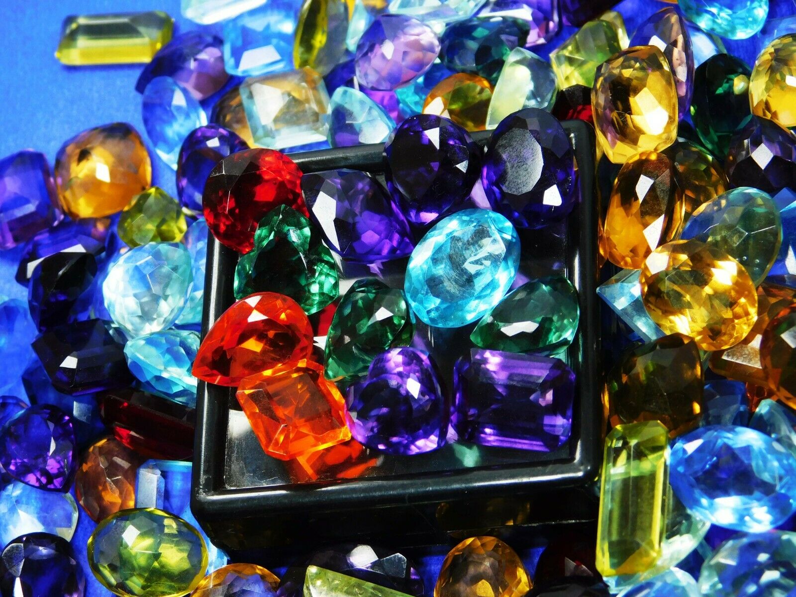 Mix Color & Shapes 14 Pcs Topaz Gemstones Lot