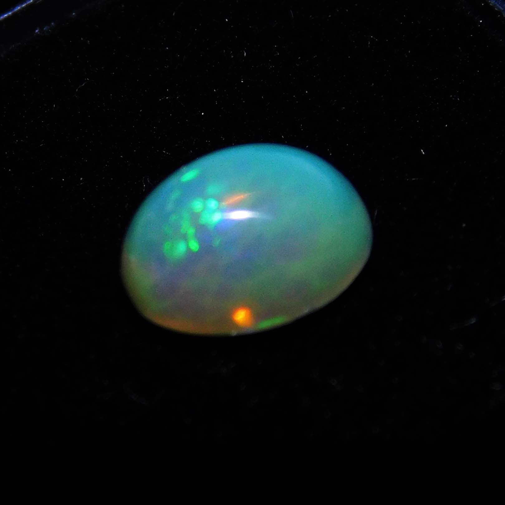 Natural Opal 1.65 Carat Oval Shape Certified Natural Jewelry Making Loose Gemstone