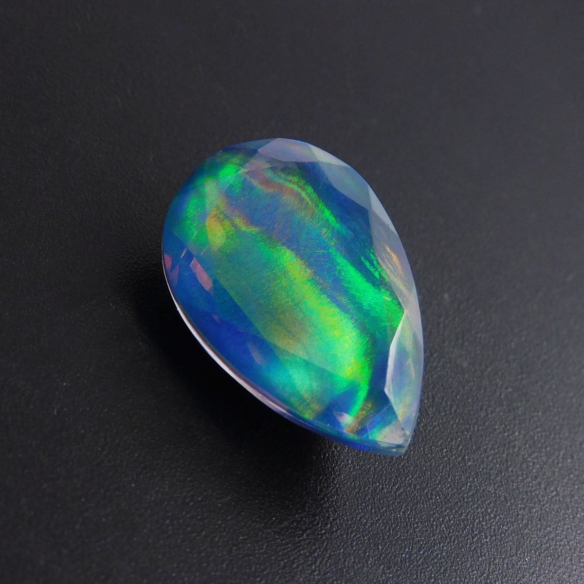 17.60 Carat Natural Fire OPAL Doublet Opal Beautiful Pear Cut CERTIFIED Gemstone