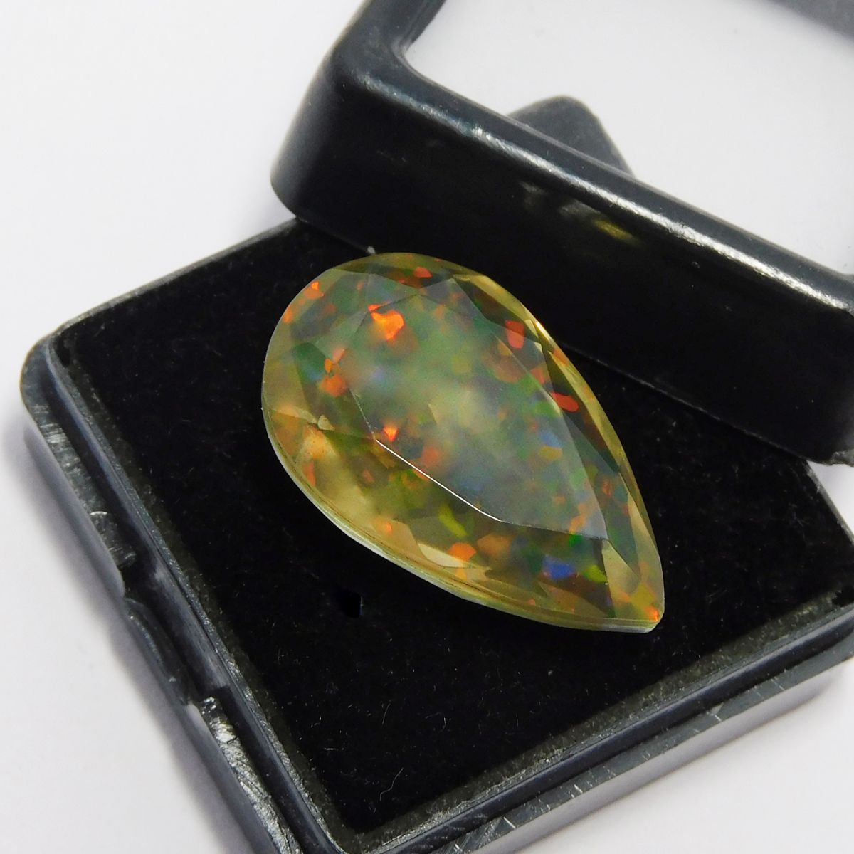 Pear Cut CERTIFIED 12.40 Carat Natural OPAL Ring Size Loose Gemstone Excellent