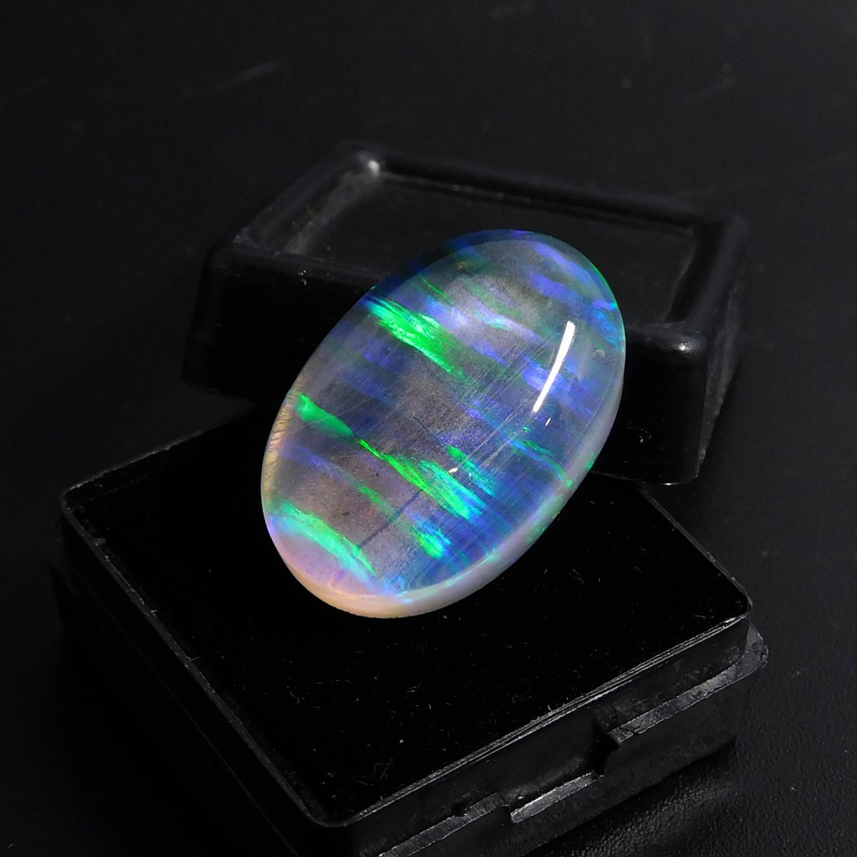 Oval Cut 21 Ct Natural Multi Color Opal CERTIFIED Rare Ethiopian Loose Gemstone