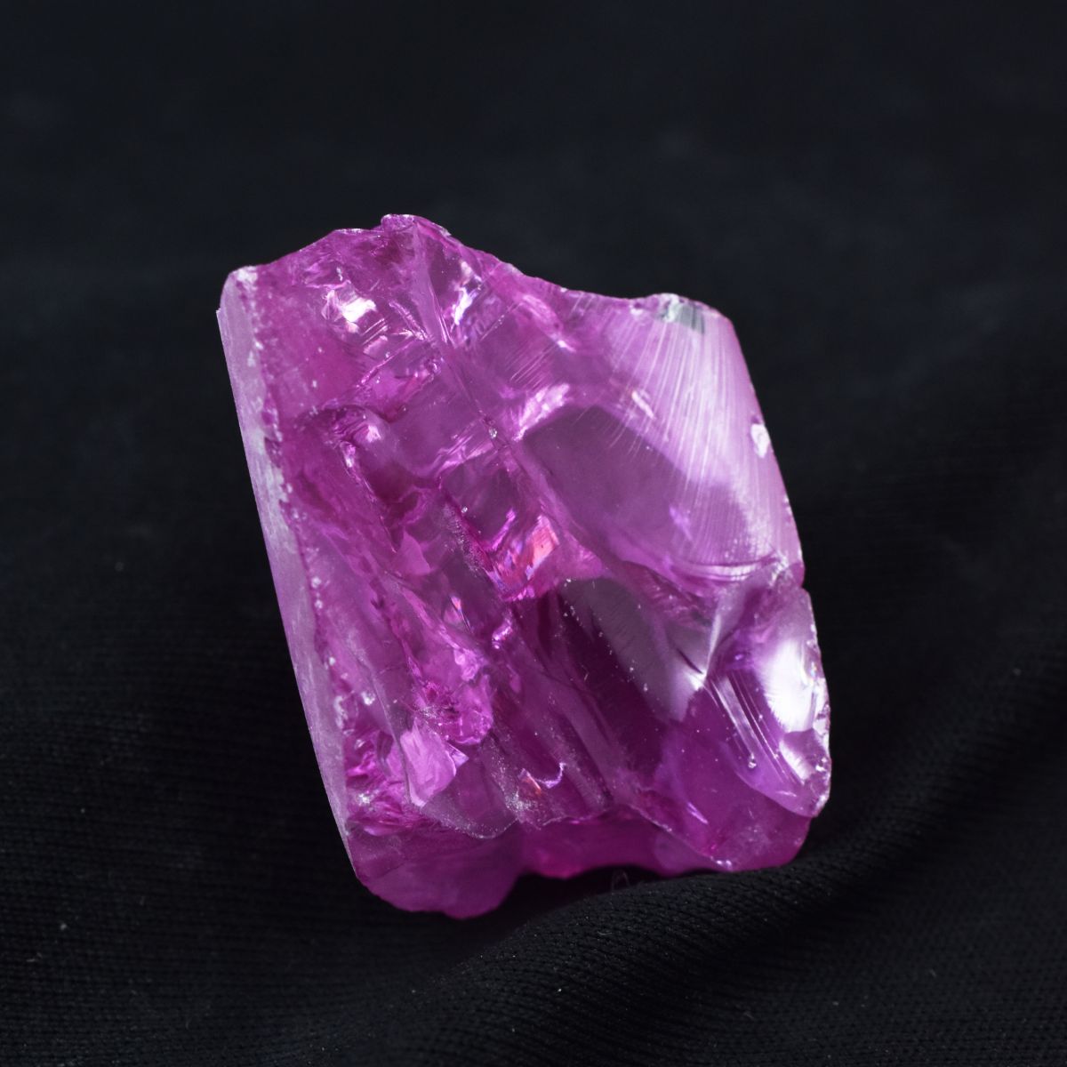 Natural Pink Rough Zircon 104.00 Carat Uncut Raw Rough CERTIFIED Loose Gemstone