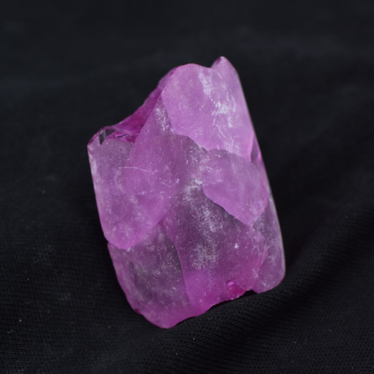 Natural Pink Rough Zircon 104.00 Carat Uncut Raw Rough CERTIFIED Loose Gemstone