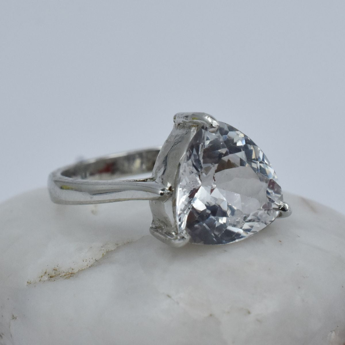 18.05 Ct White Sapphire Gemstone Trillion Cut Silver Ring Sz-7.5 Sterling Silver
