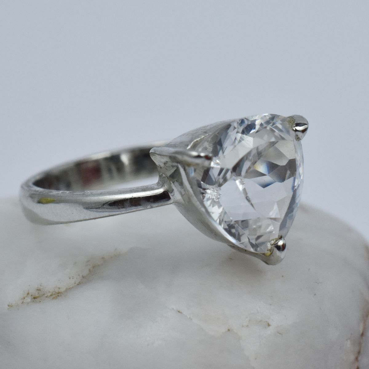 natural sapphire ring