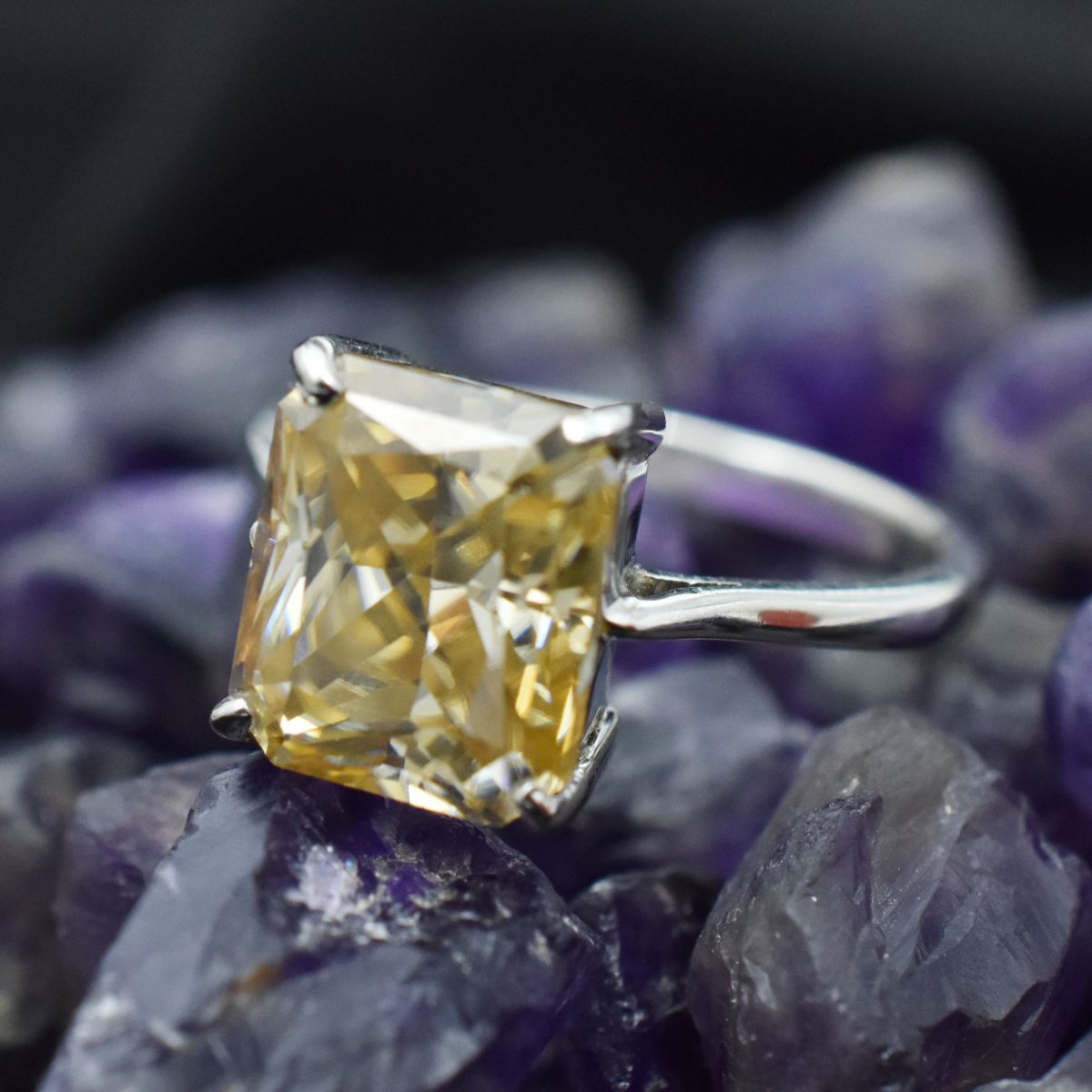 natural emerald ring