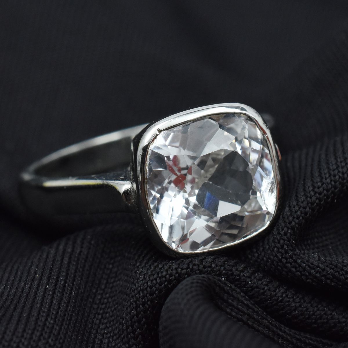 natural sapphire ring