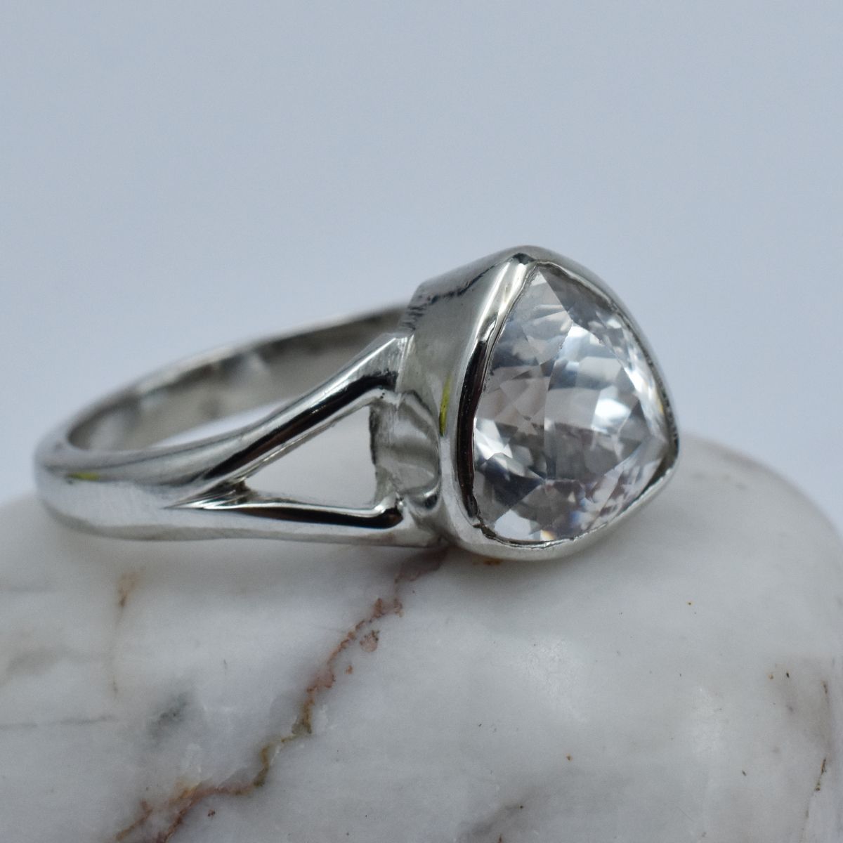 handmade sapphire ring