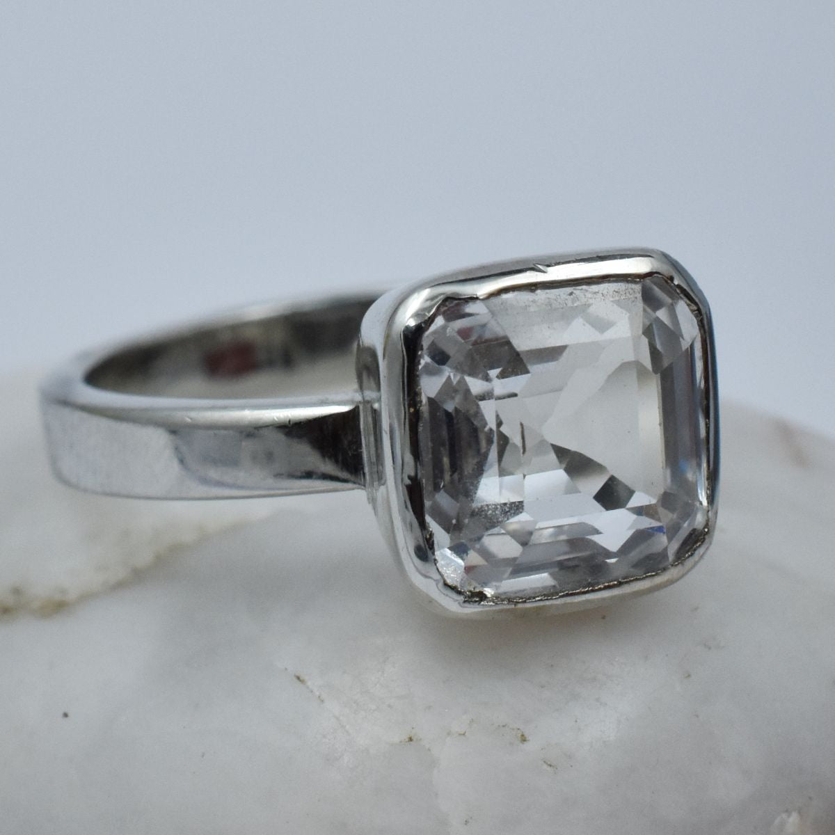 natural sapphire ring
