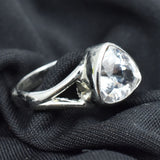 sapphire engagement ring