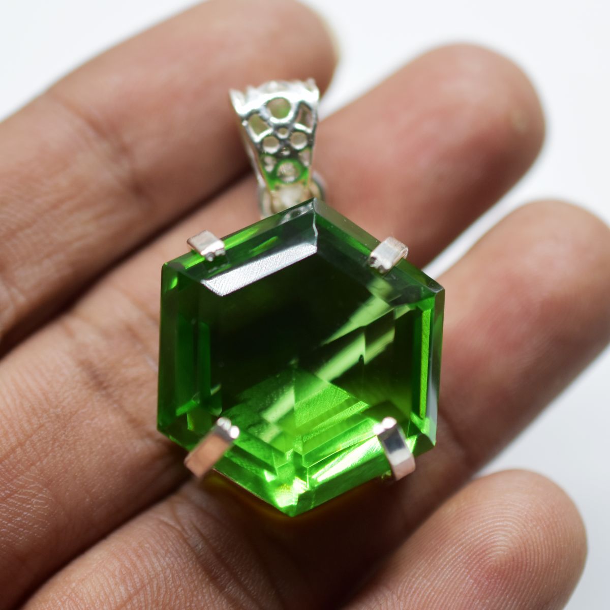 silver topaz pendant India