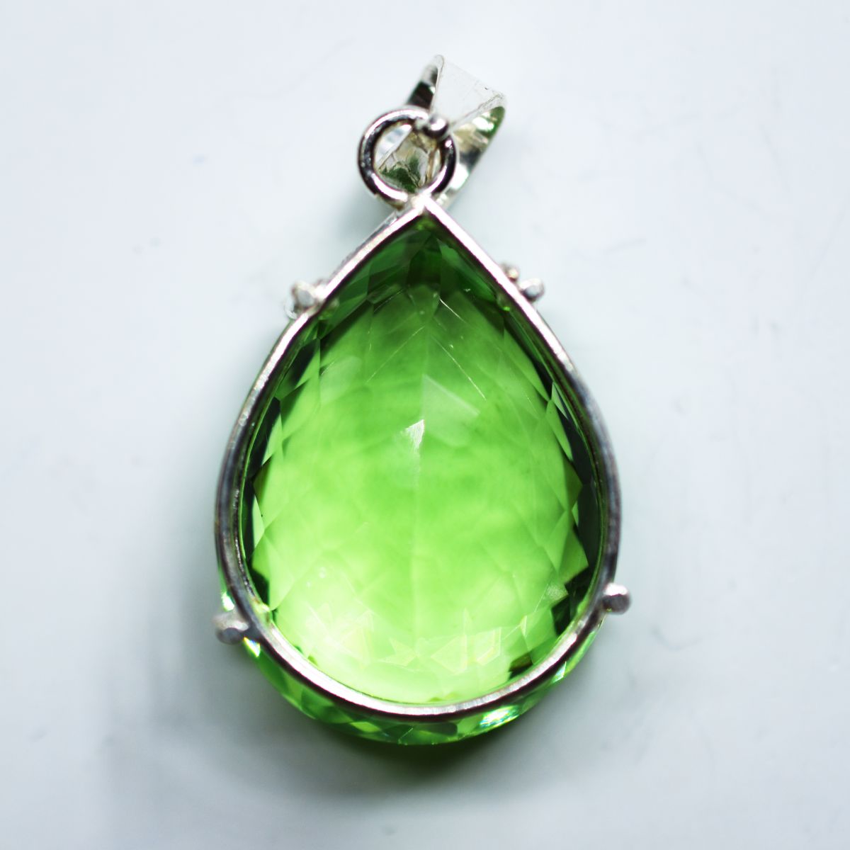 925 Sterling Silver Pendant Natural Green Topaz Pear 102.35 Ct Gems CERTIFIED