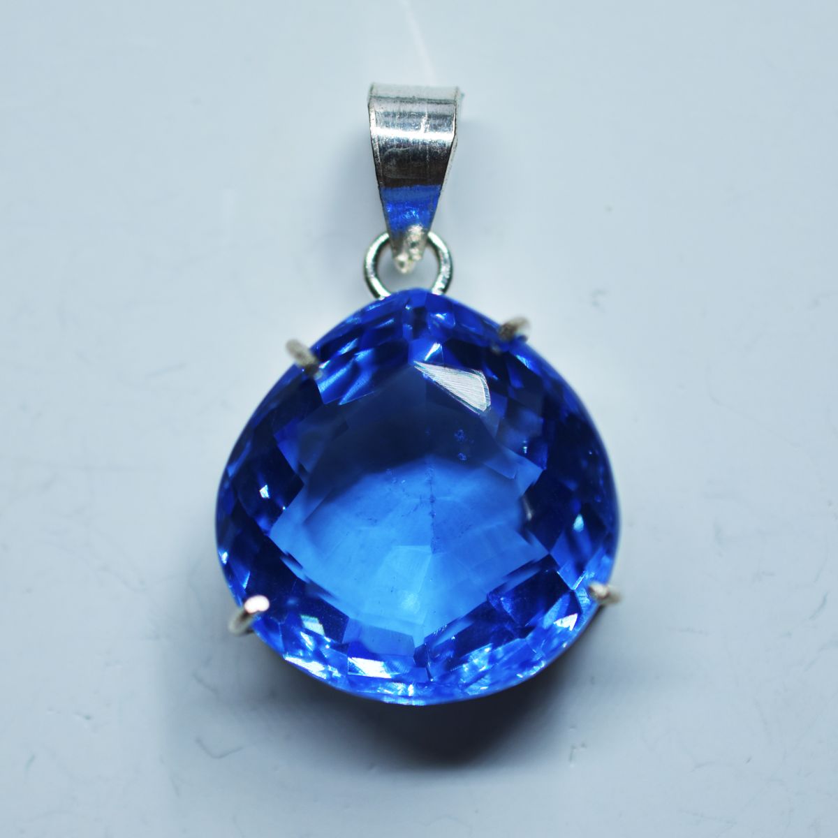 topaz pendant for women