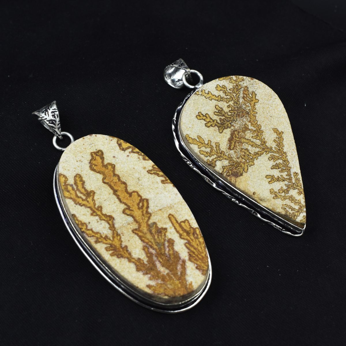 silver gemstone pendant India