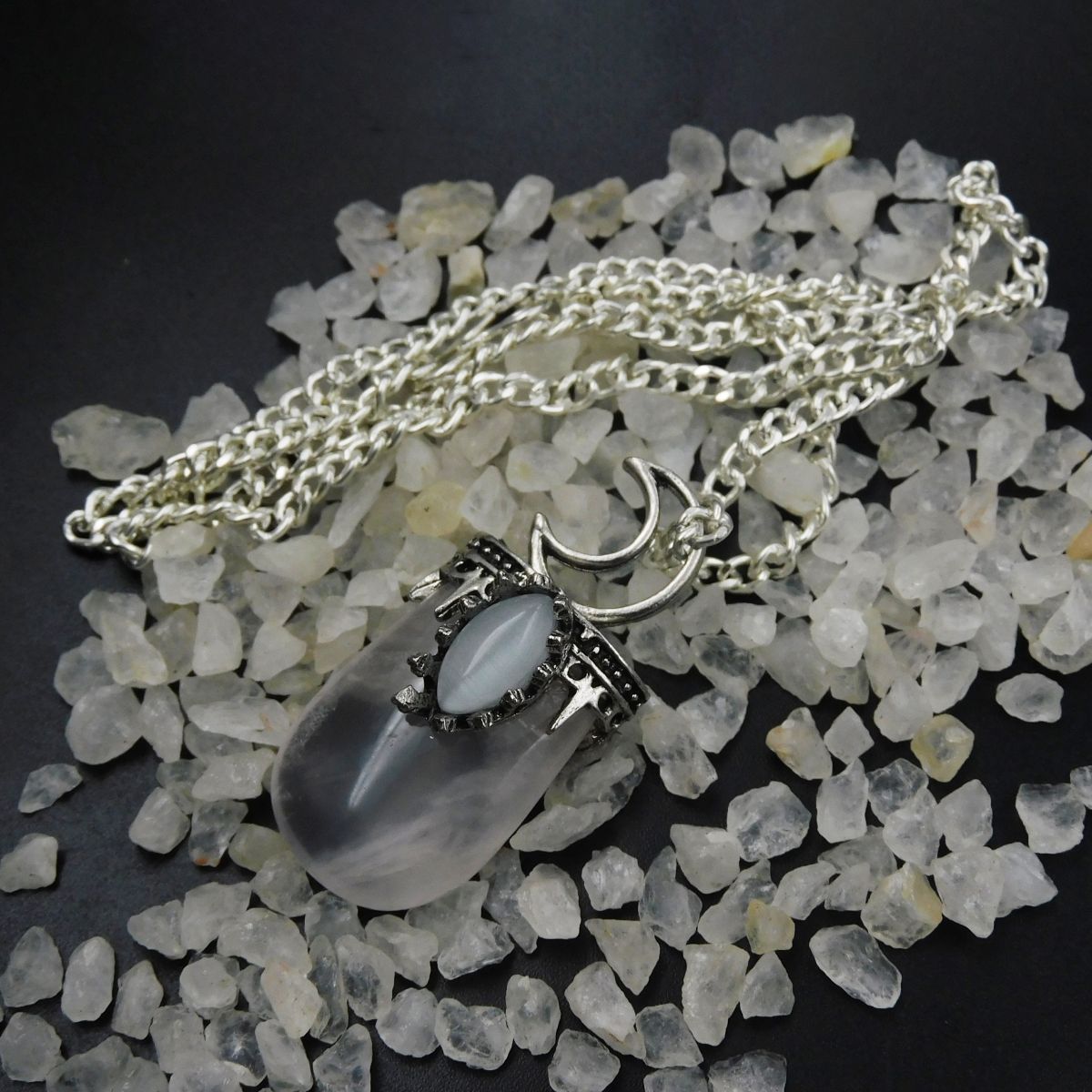 Beautiful Silver 925 Rose Quartz 118.45 Ct Fancy Pendant With Chain Lite Pink