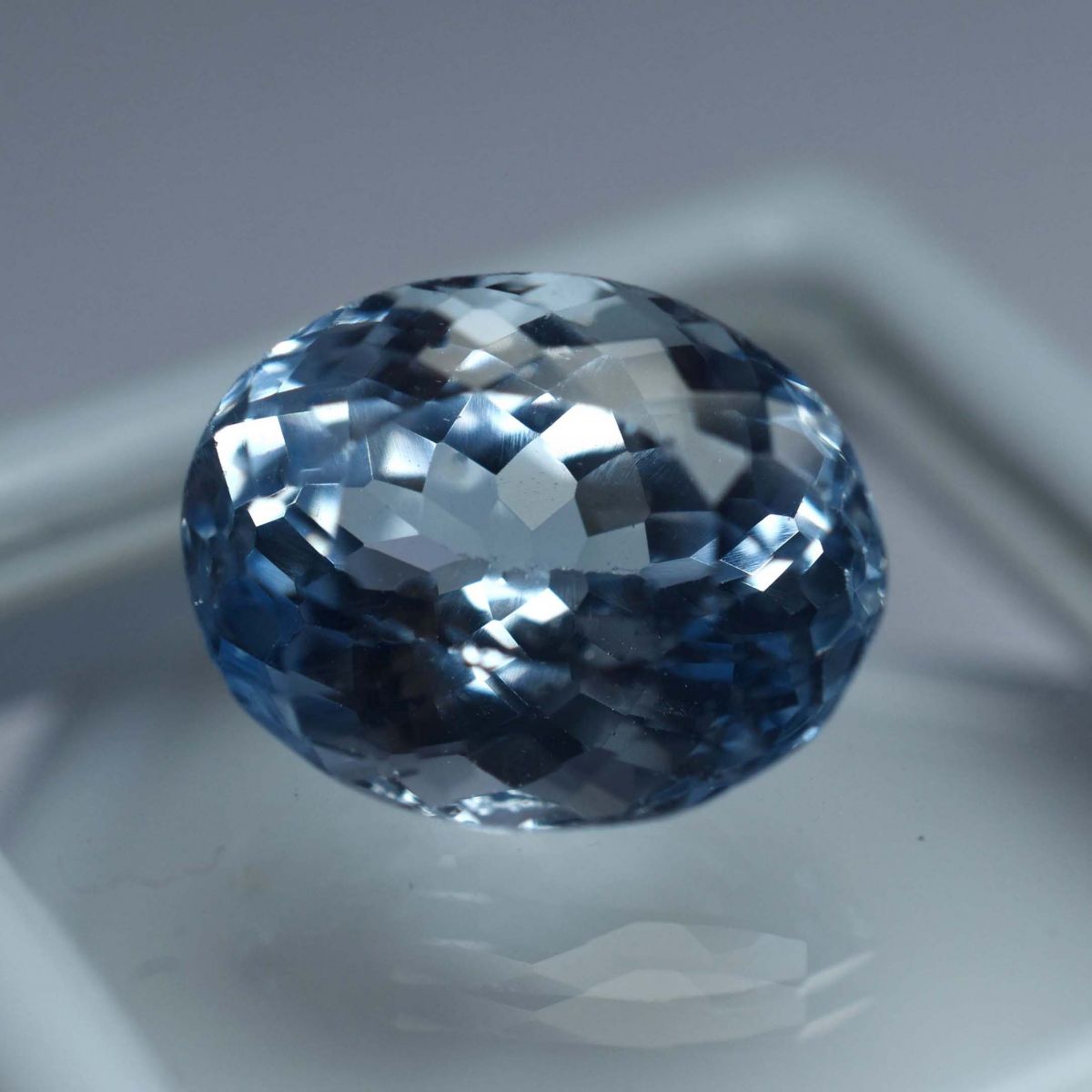 silver aquamarine pendant India