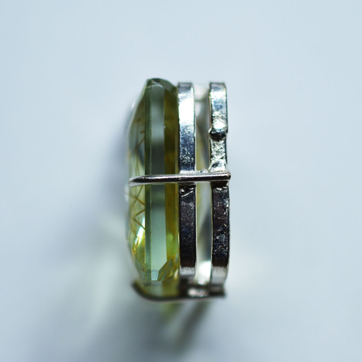 silver topaz pendant India