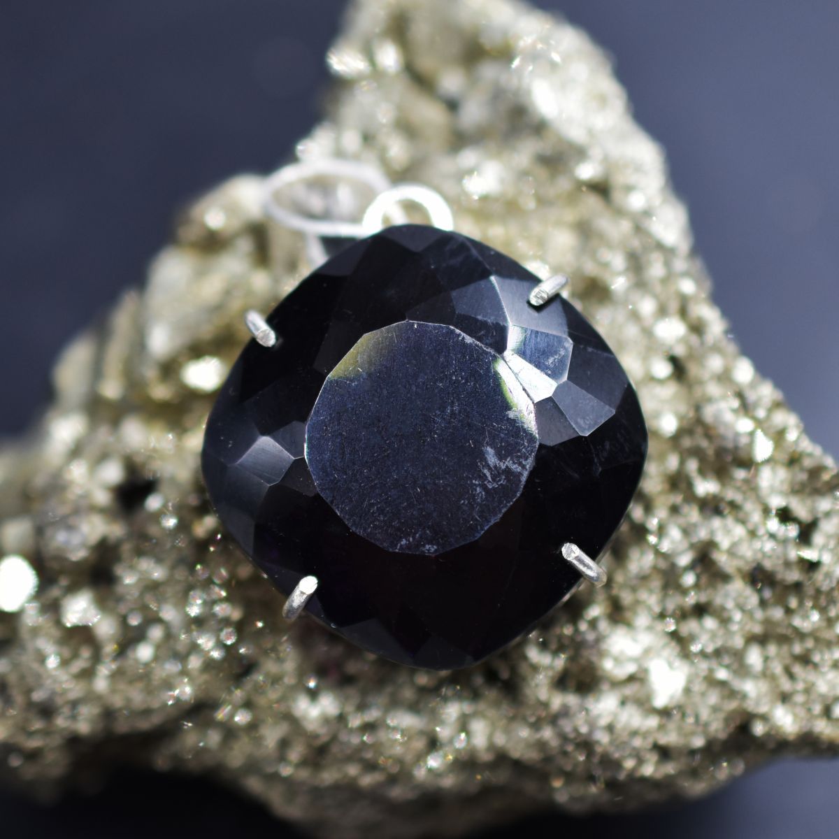 natural onyx pendant