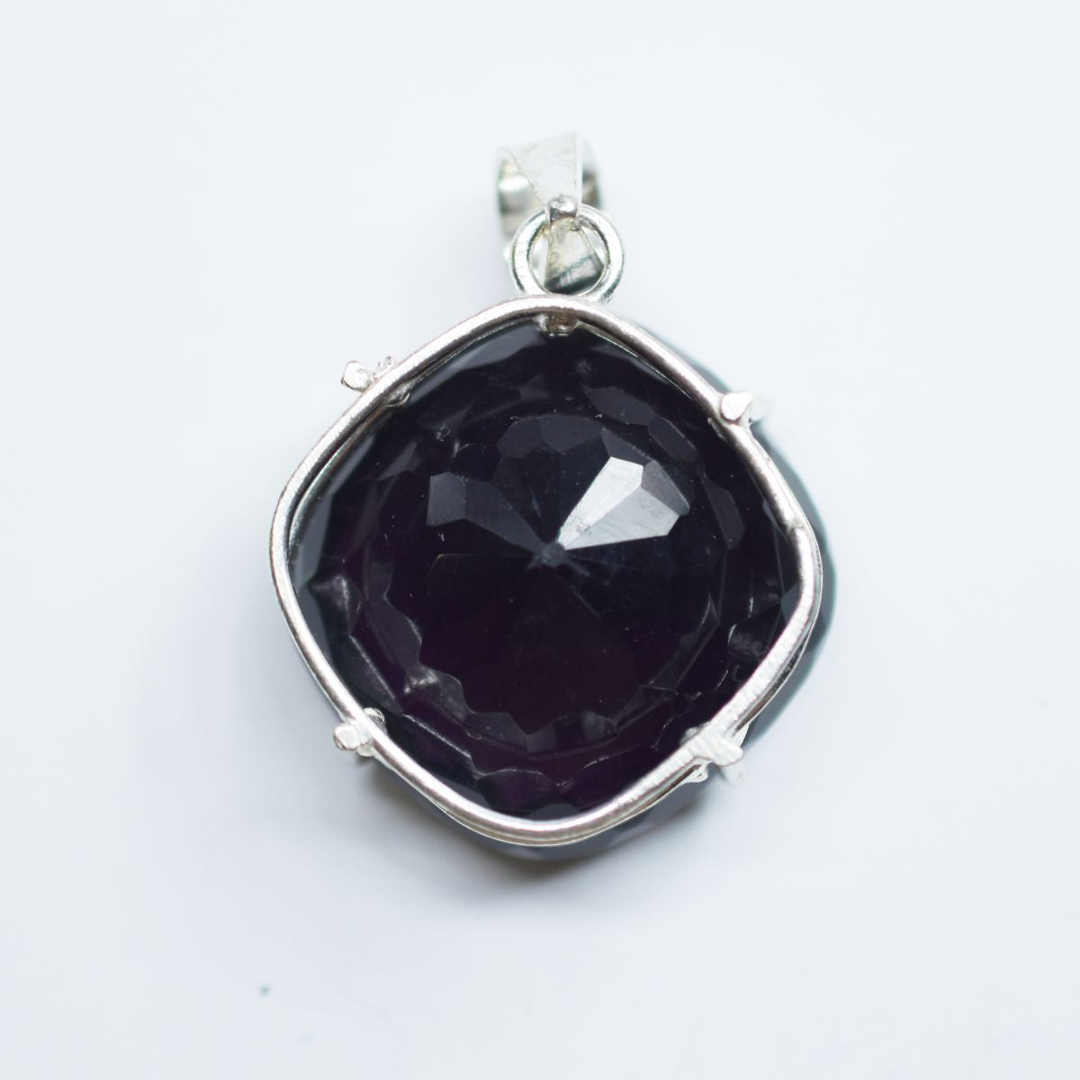 sterling silver onyx pendant