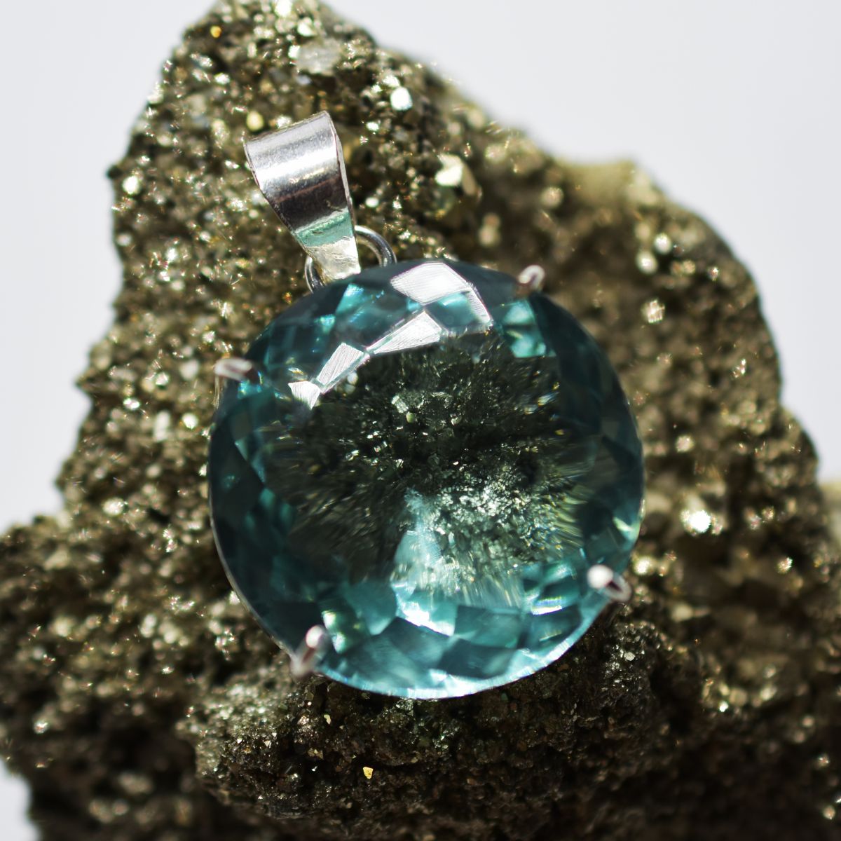 natural topaz pendant