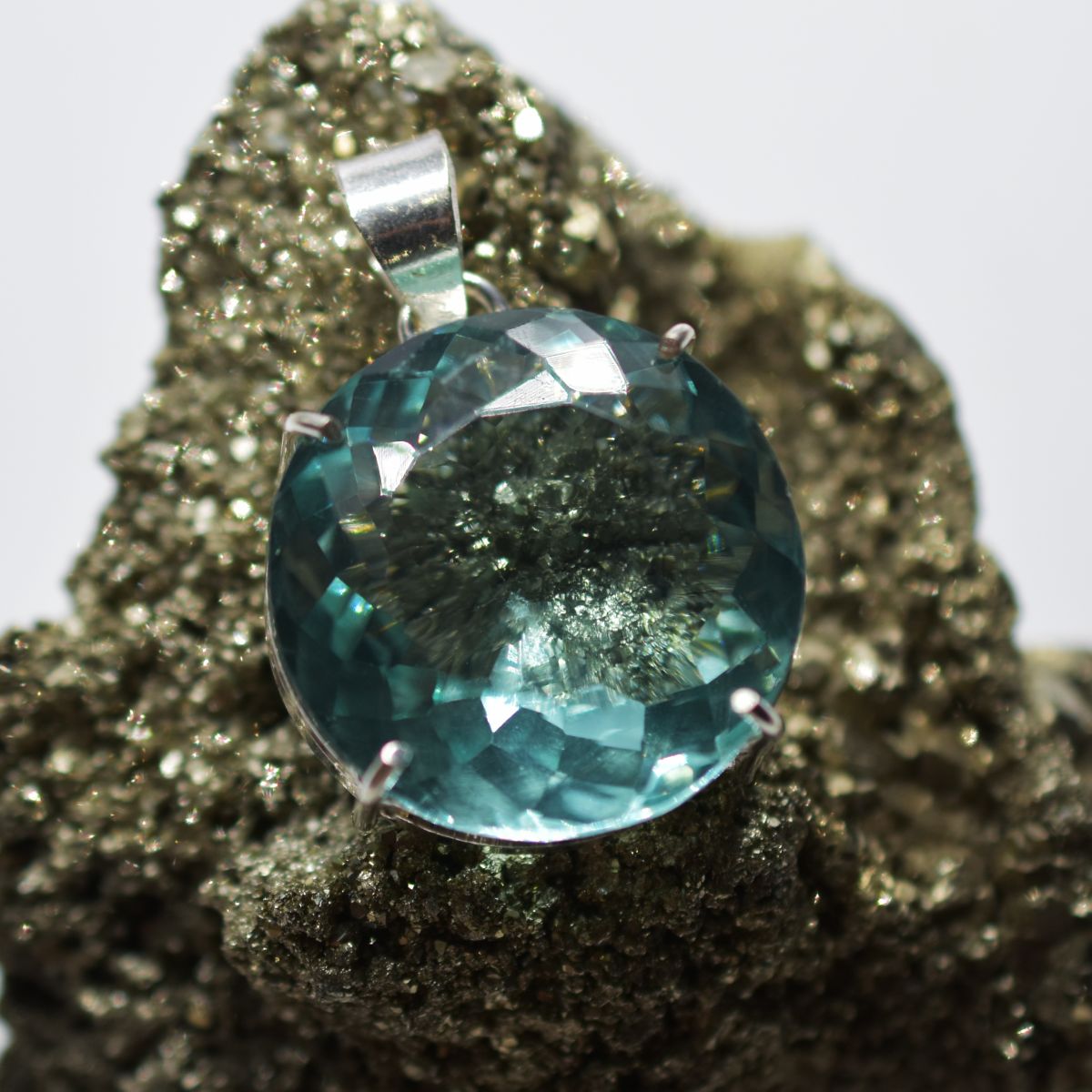 handmade topaz pendant