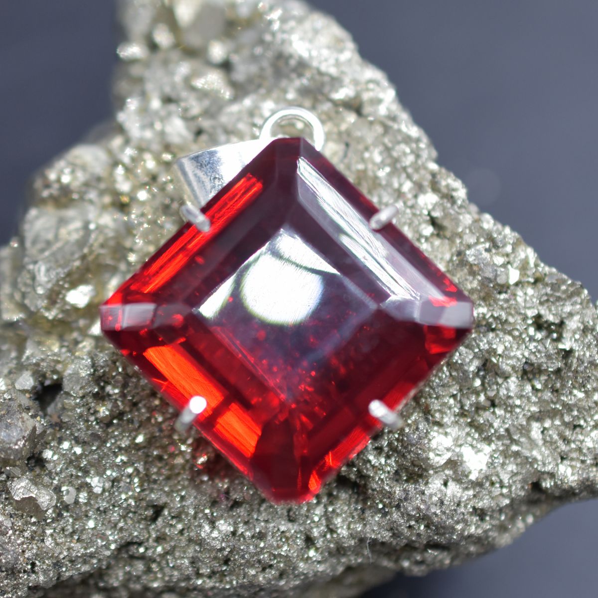 98.60 Ct Red Natural Topaz Pendant 925 Sterling Silver Certified Square Gemstone