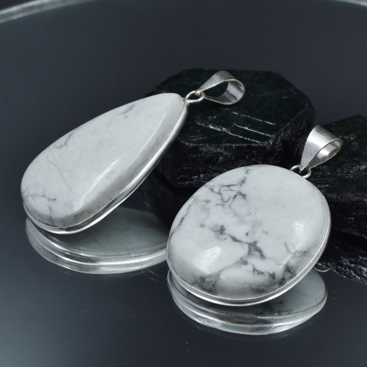 Howlite Pair Gemstone 153.65 Ct Oval-Pear Cut Pendant Healing Stone 925 Silver