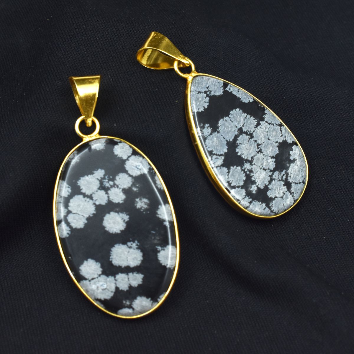 silver gemstone pendant India