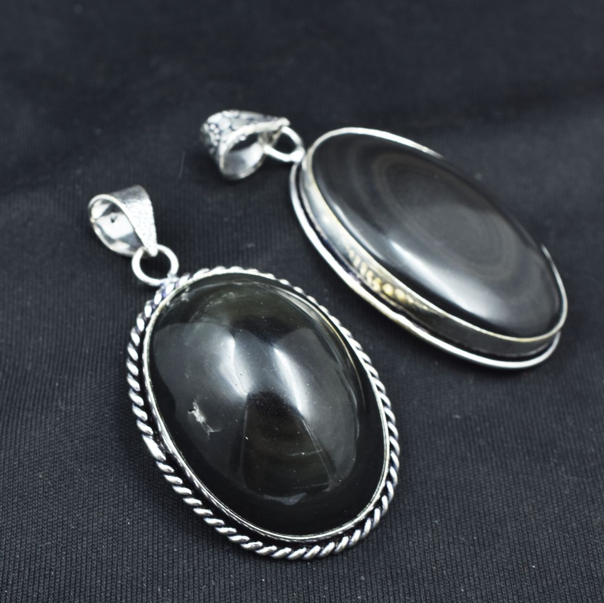 138.05 Carat Oval Cut Black Onyx Pendant Healing Stone 925 Silver Gemstone