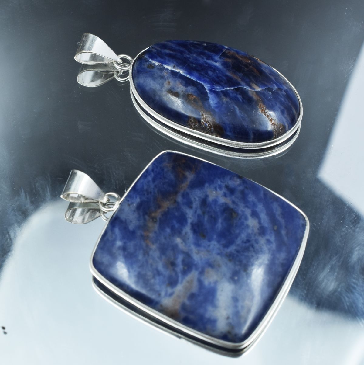 silver gemstone pendant India