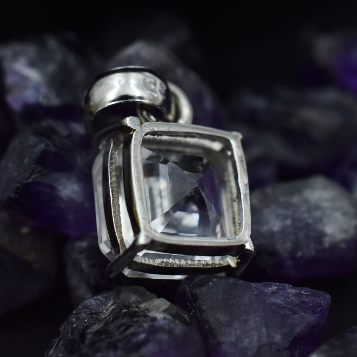 handmade sapphire pendant